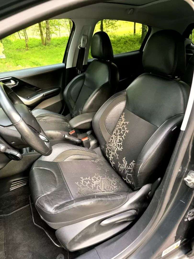 peugeot-208-2012-diesel-1560cc