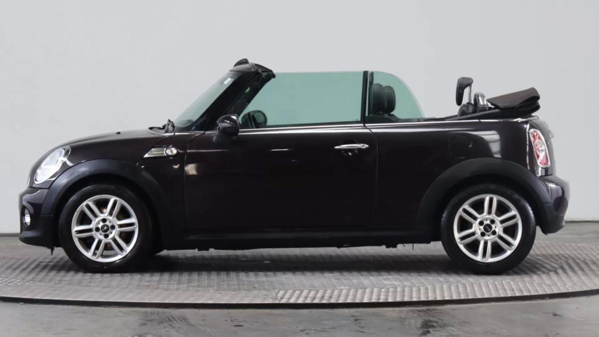 mini-cabrio-2014-diesel-1598cc