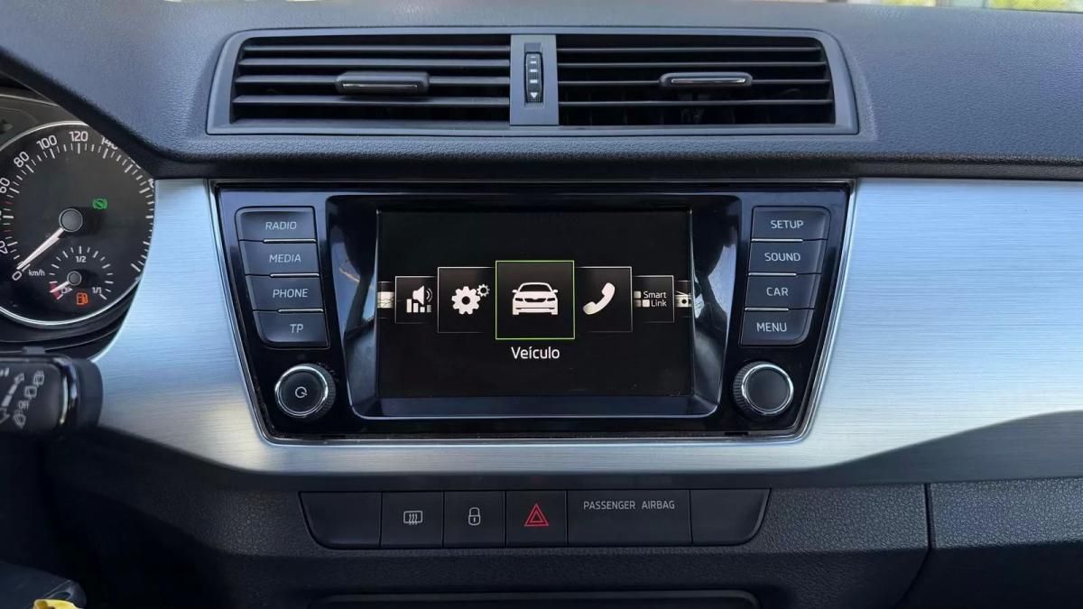 skoda-fabia-break-2015-gasolina-1197cc