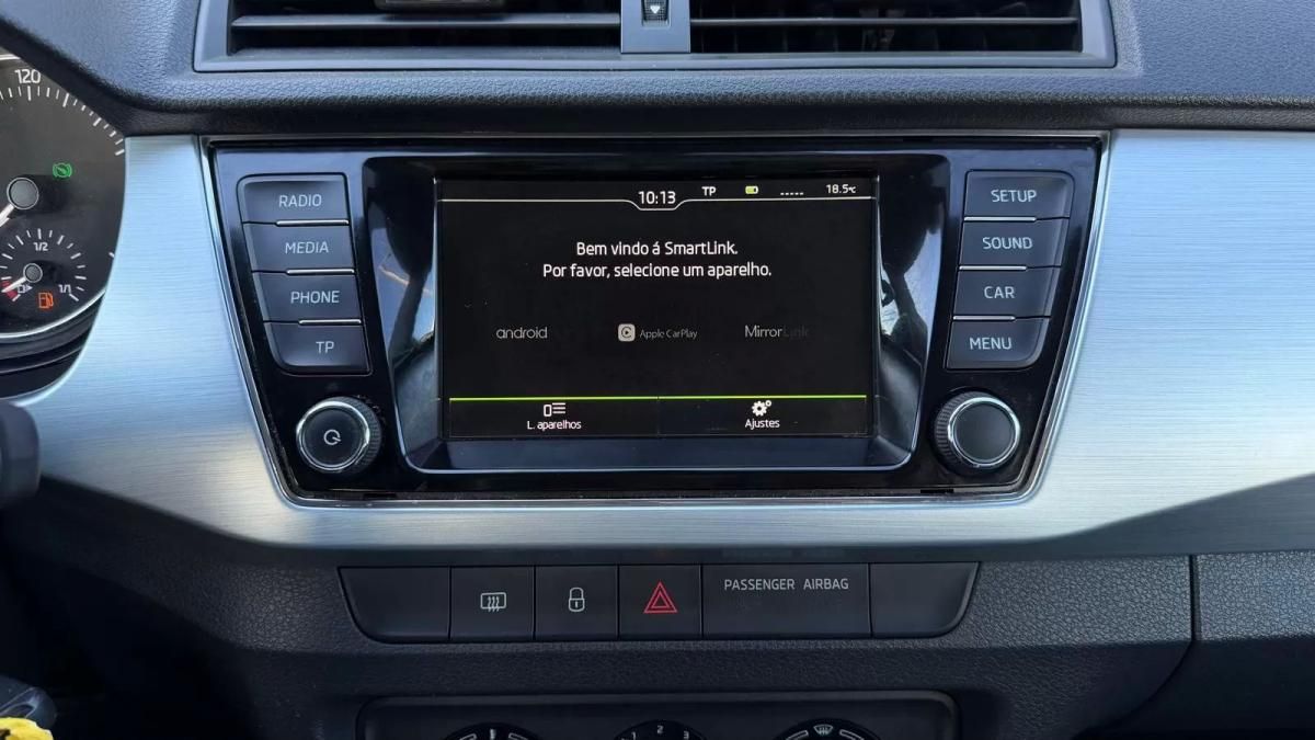 skoda-fabia-break-2015-gasolina-1197cc