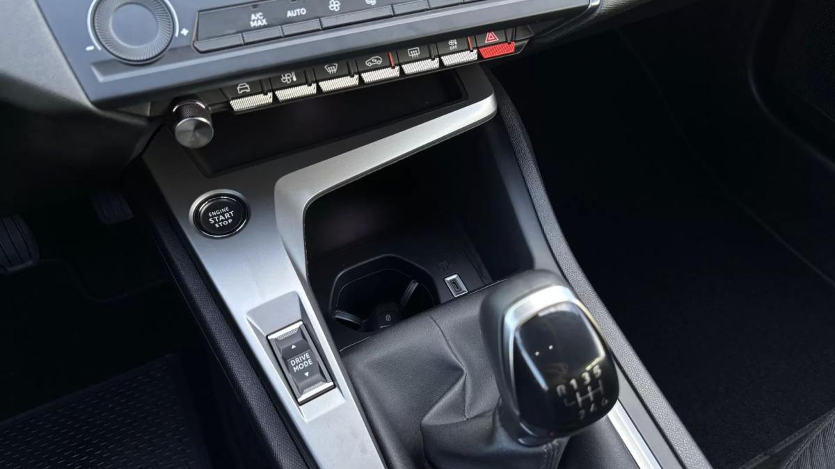 peugeot-308-sw-2022-diesel-1499cc