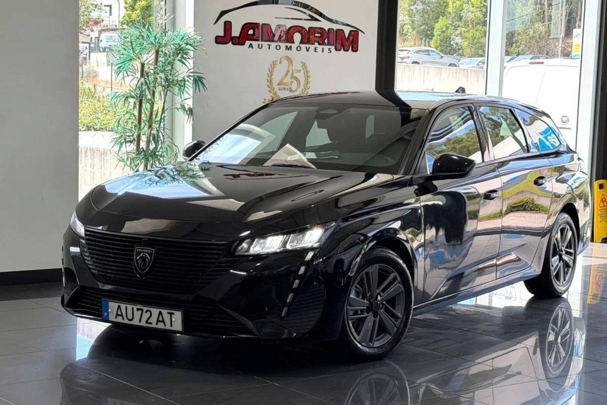 peugeot-308-sw-2022-diesel-1499cc