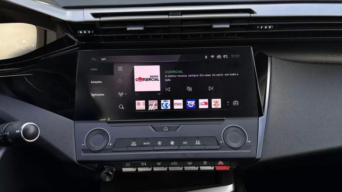 peugeot-308-sw-2022-diesel-1499cc