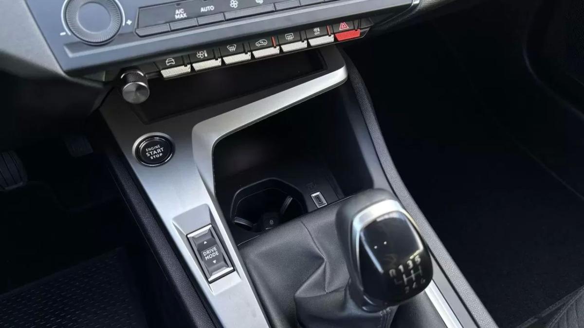 peugeot-308-sw-2022-diesel-1499cc