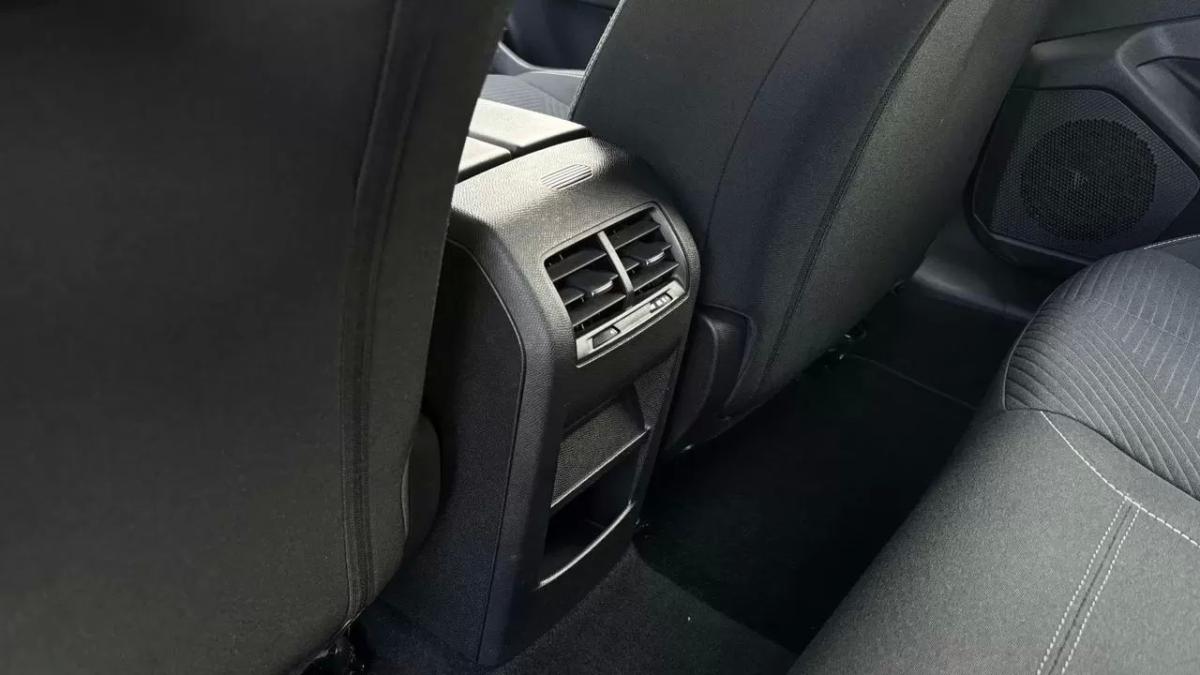 peugeot-308-sw-2022-diesel-1499cc