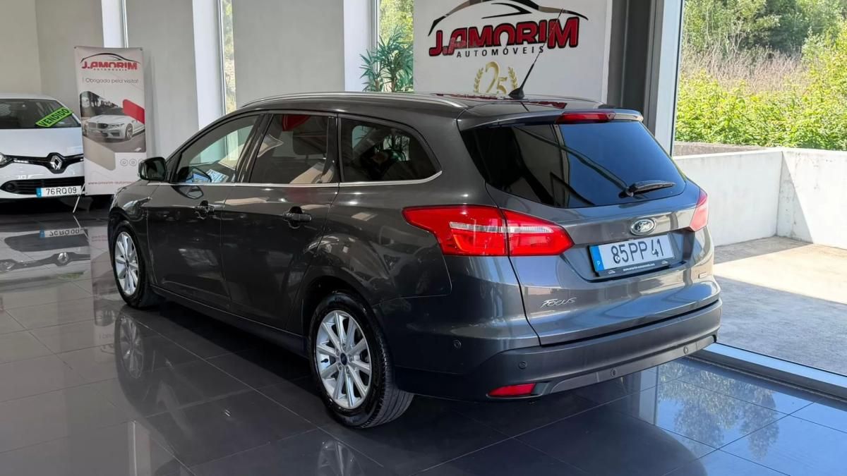 ford-focus-sw-2015-gasolina-998cc