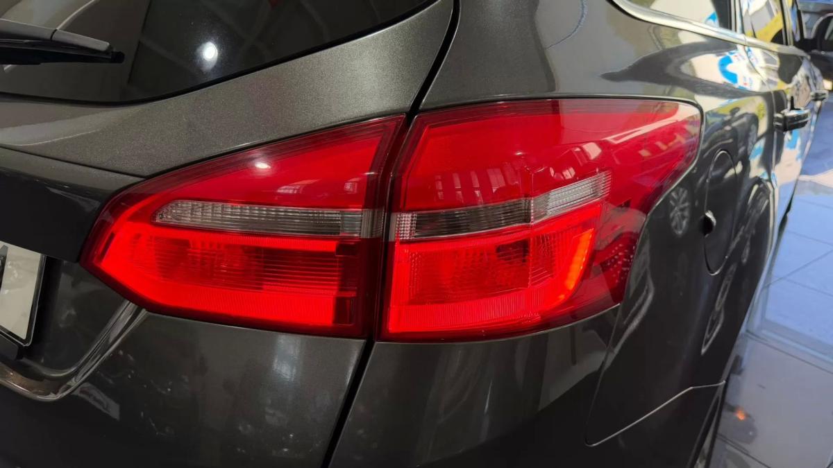 ford-focus-sw-2015-gasolina-998cc
