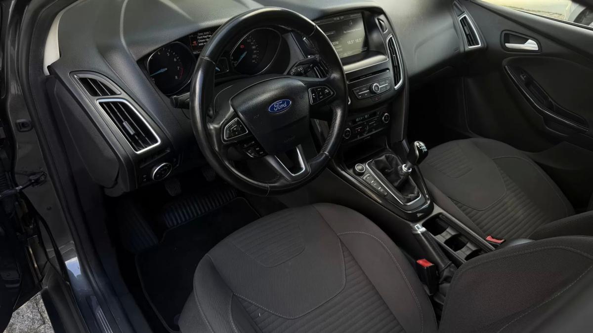 ford-focus-sw-2015-gasolina-998cc