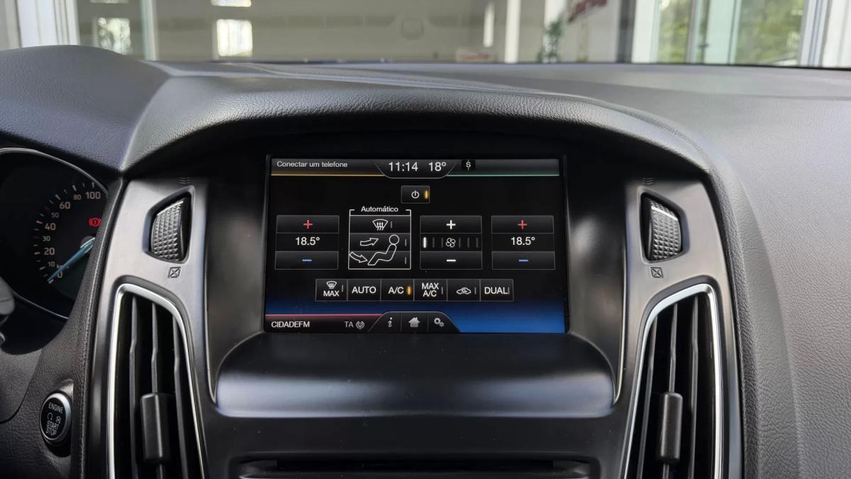 ford-focus-sw-2015-gasolina-998cc