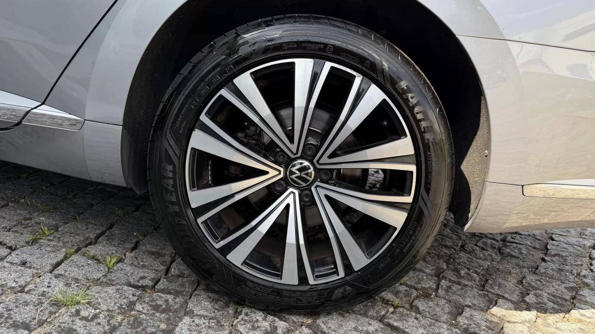 volkswagen-arteon-2022-diesel-1968cc