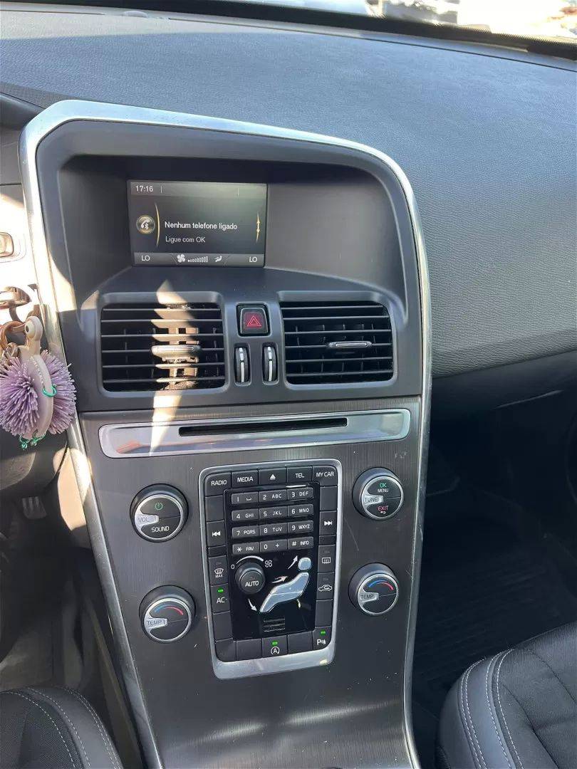 volvo-xc60-2013-diesel-1984cc