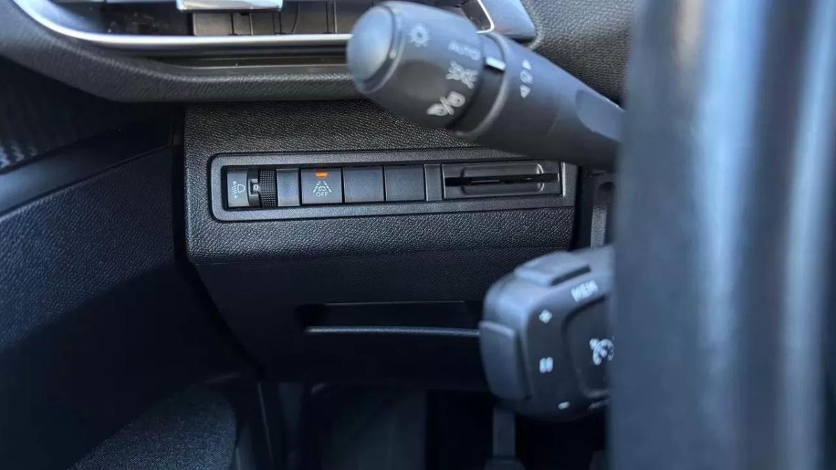peugeot-3008-2021-diesel-1499cc