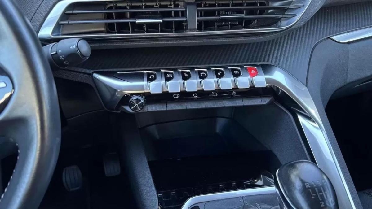 peugeot-3008-2021-diesel-1499cc