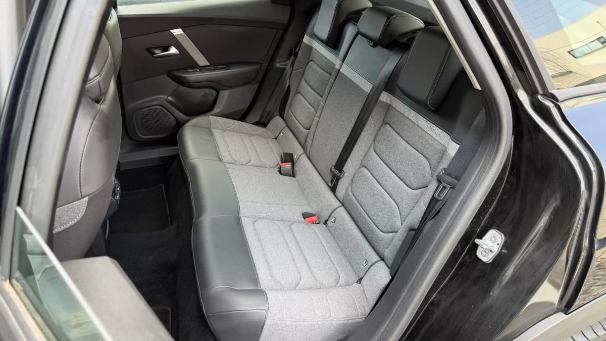 citroen-c4-2022-diesel-1499cc