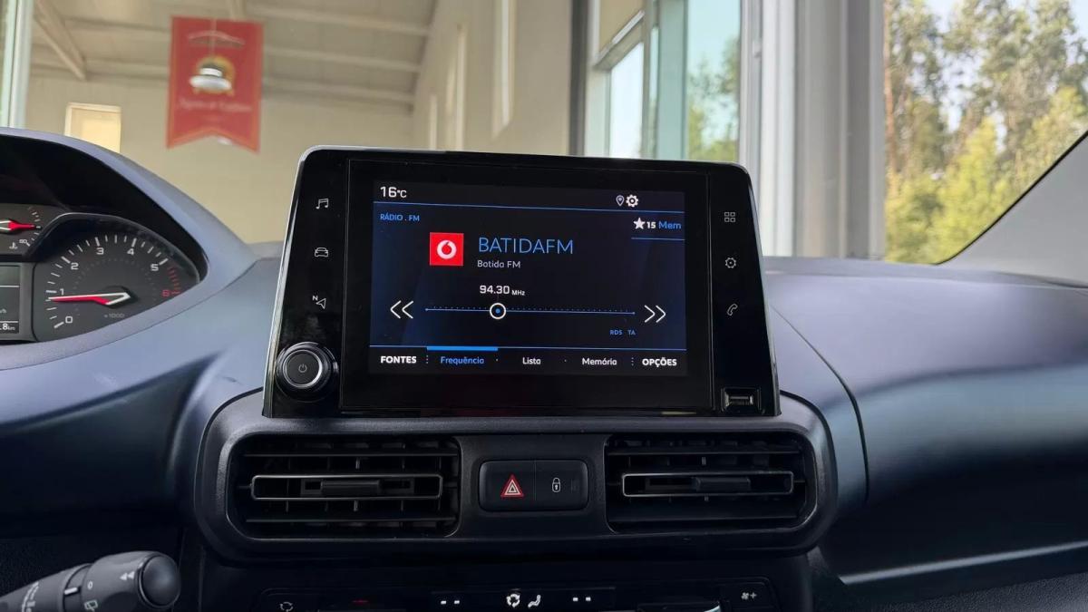 peugeot-rifter-2019-gasolina-1199cc