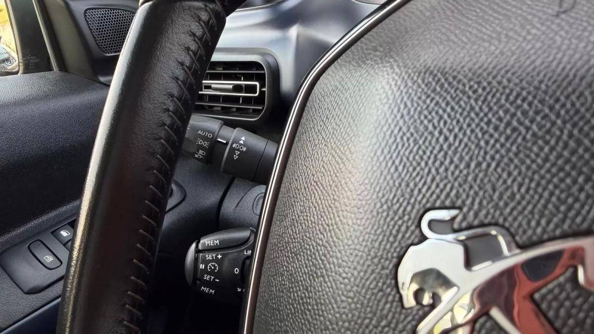 peugeot-rifter-2019-gasolina-1199cc
