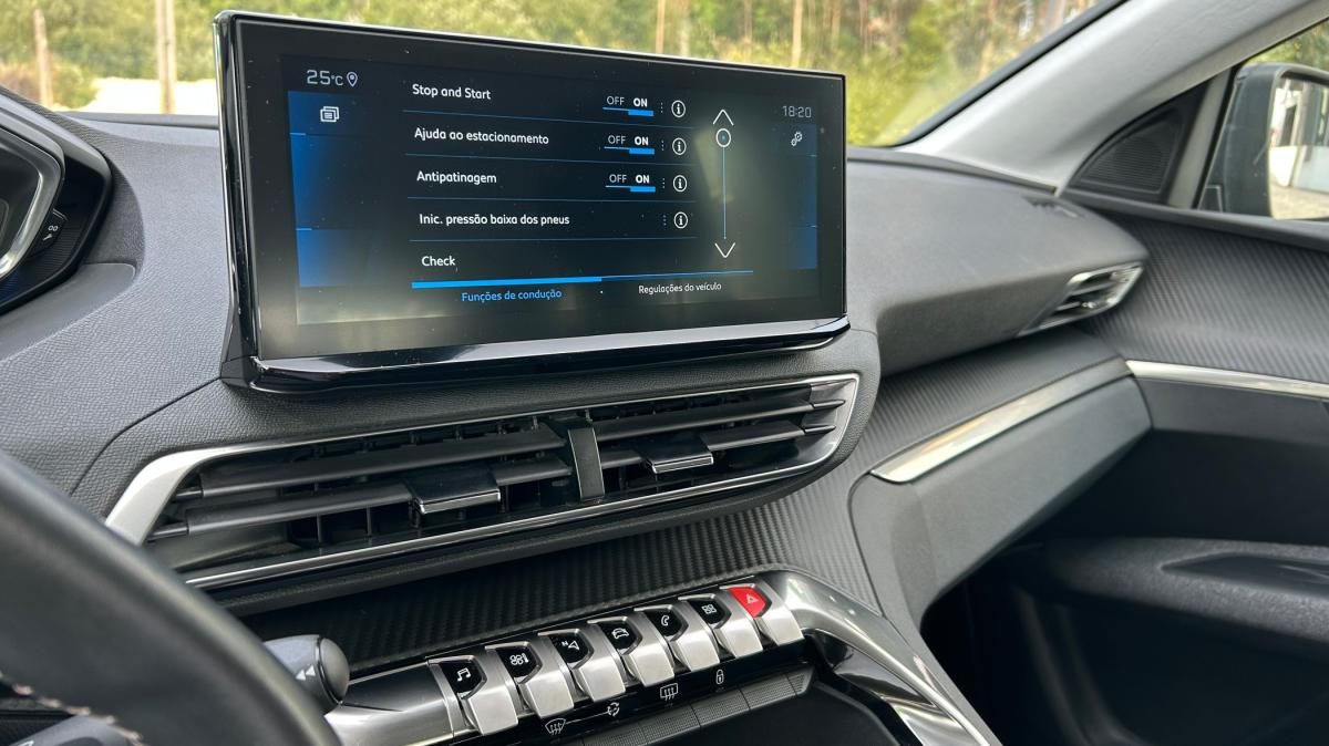peugeot-3008-2021-diesel-1499cc