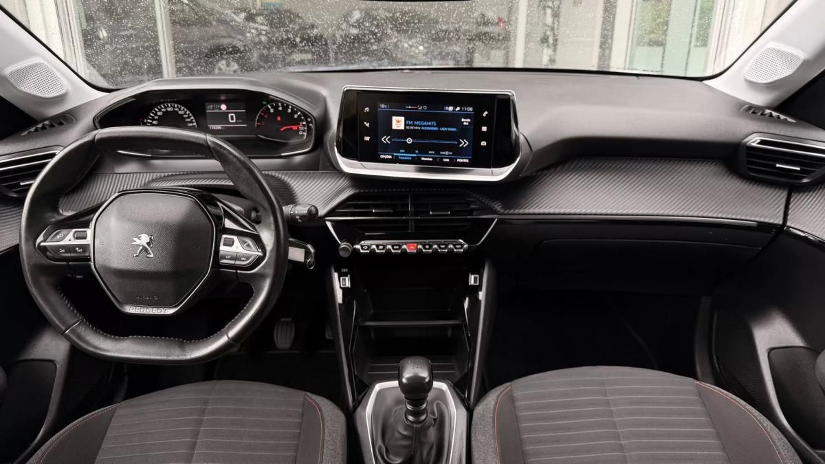 peugeot-208-2022-diesel-1499cc