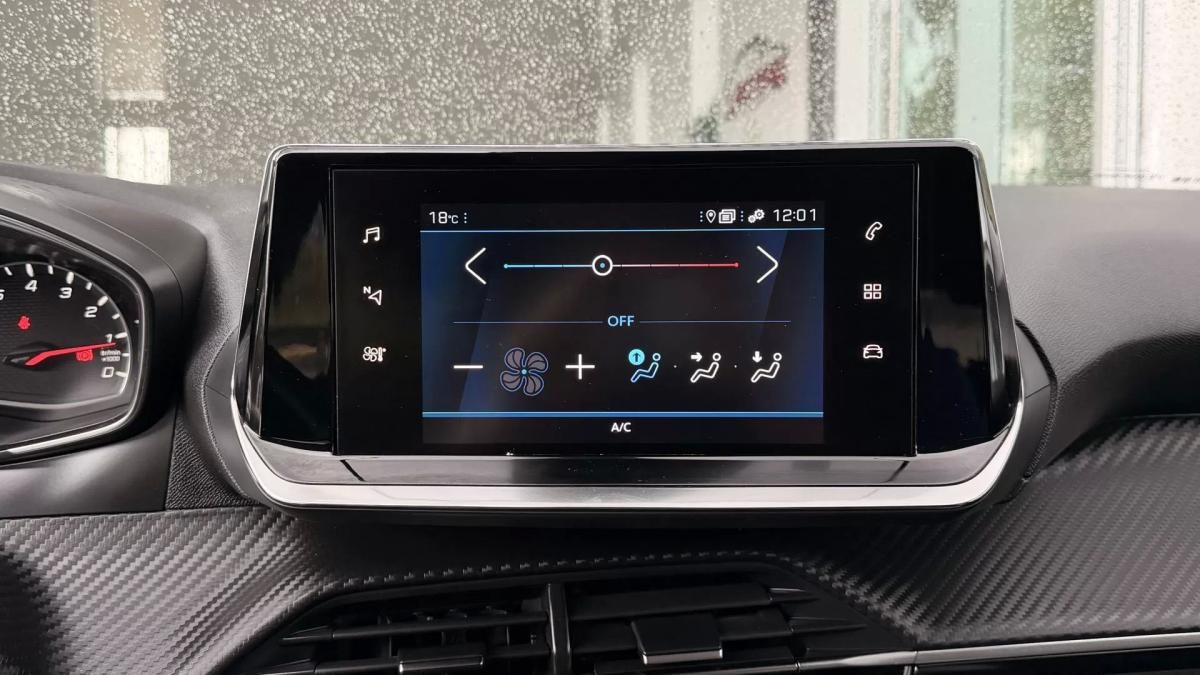 peugeot-208-2022-diesel-1499cc