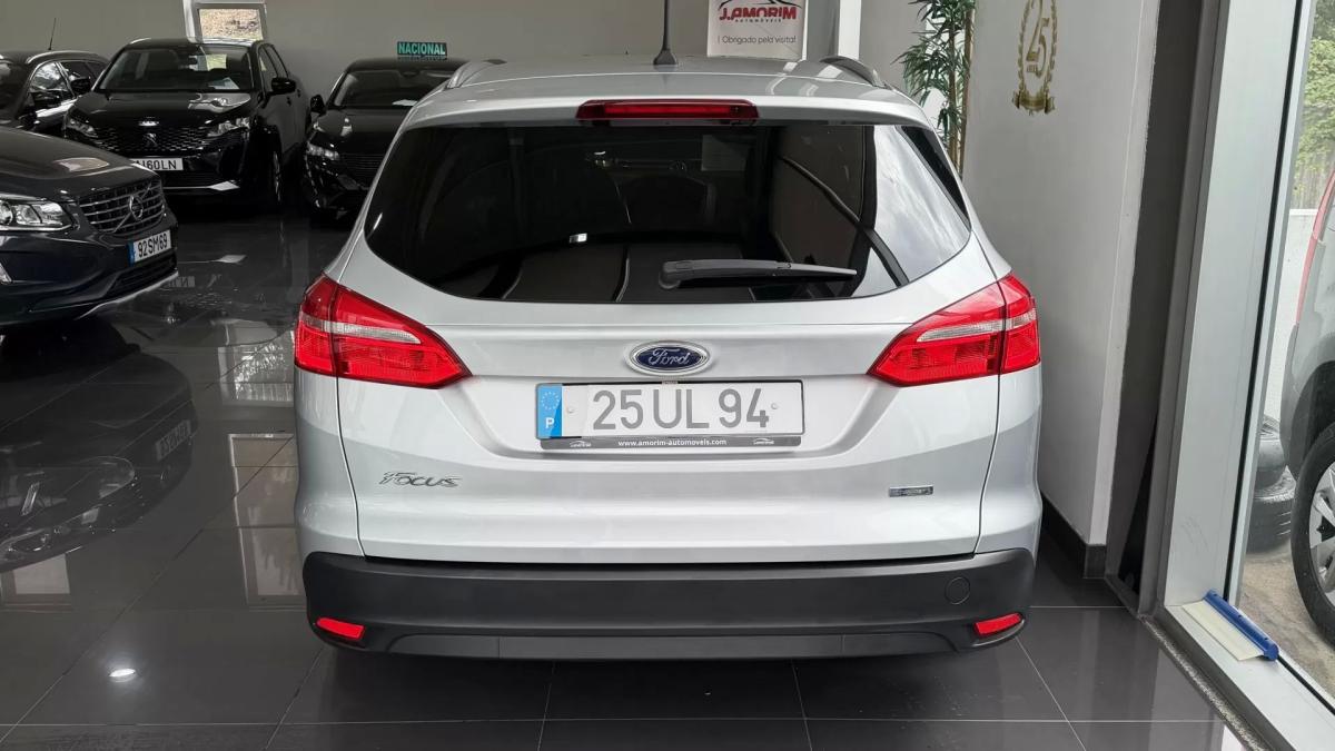 ford-focus-sw-2018-gasolina-998cc