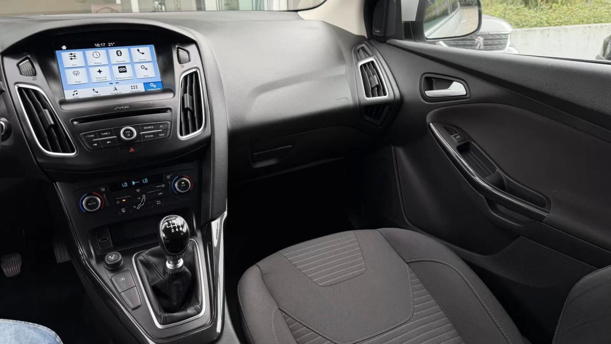 ford-focus-sw-2018-gasolina-998cc