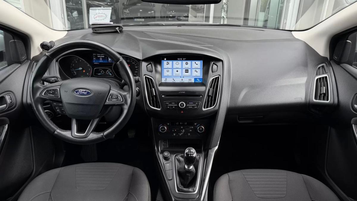 ford-focus-sw-2018-gasolina-998cc