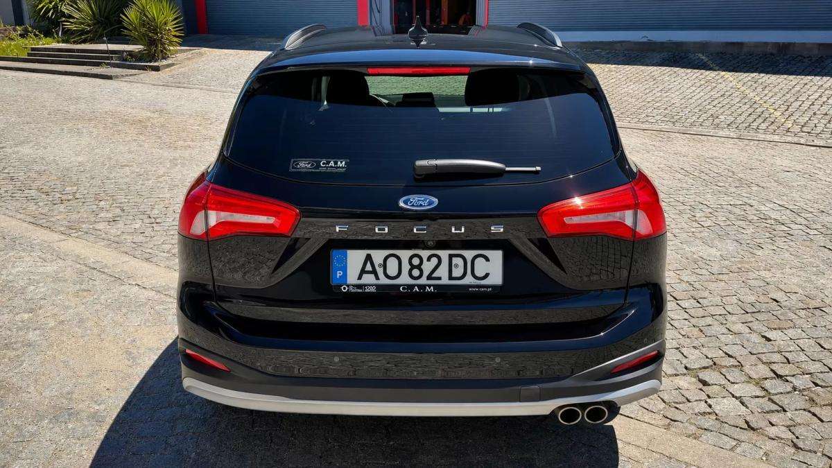 ford-focus-sw-2022-diesel-1499cc