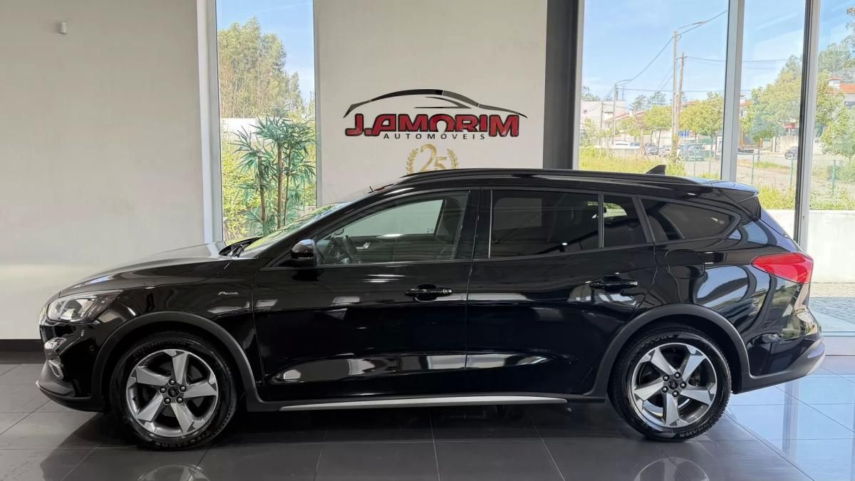 ford-focus-sw-2022-diesel-1499cc