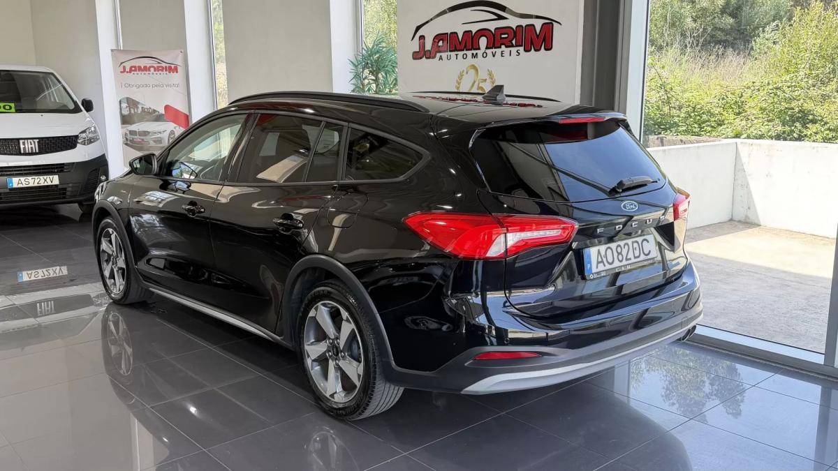 ford-focus-sw-2022-diesel-1499cc