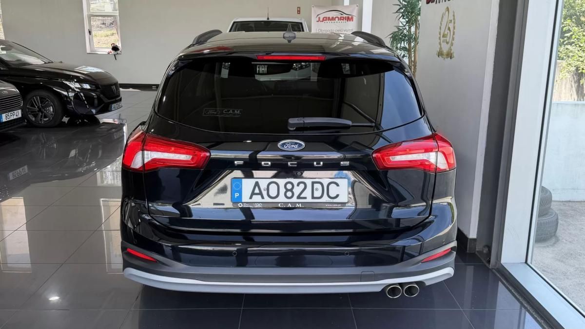 ford-focus-sw-2022-diesel-1499cc