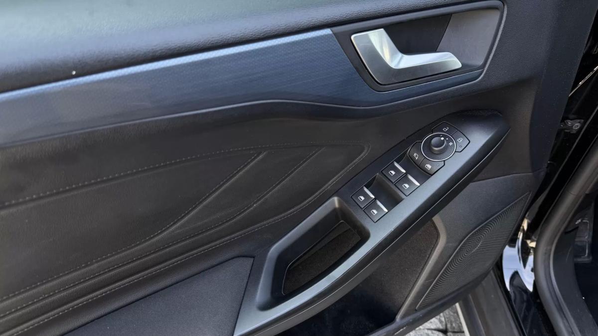 ford-focus-sw-2022-diesel-1499cc