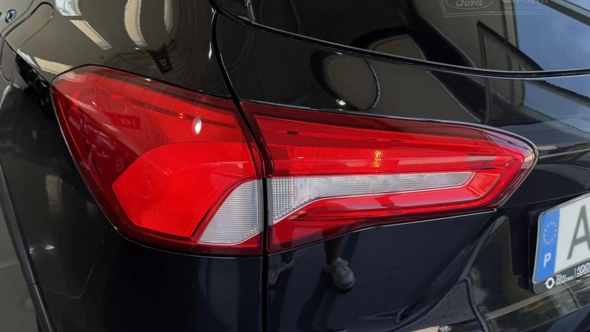 ford-focus-sw-2022-diesel-1499cc