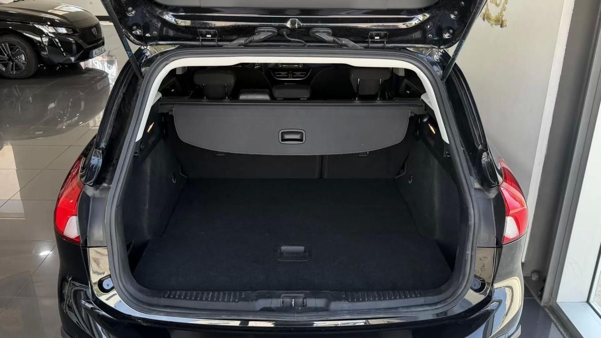 ford-focus-sw-2022-diesel-1499cc