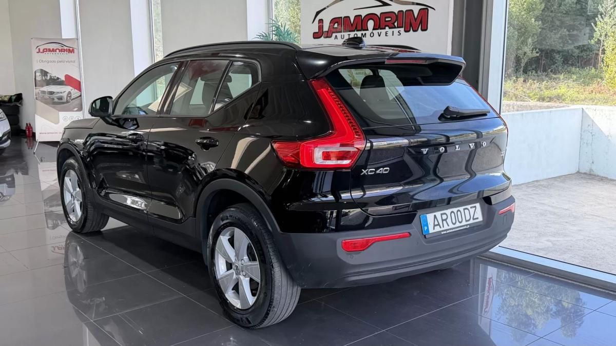 volvo-xc40-2022-gasolina-1477cc