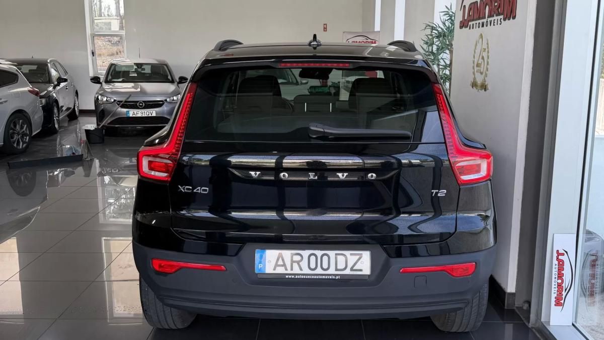 volvo-xc40-2022-gasolina-1477cc