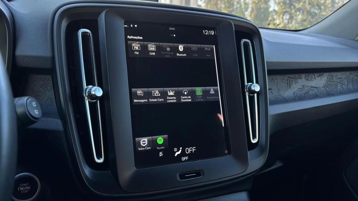 volvo-xc40-2022-gasolina-1477cc