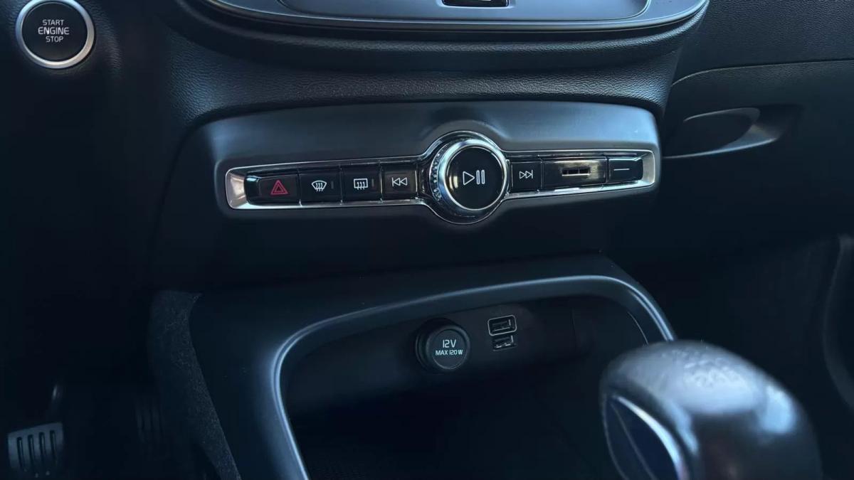 volvo-xc40-2022-gasolina-1477cc