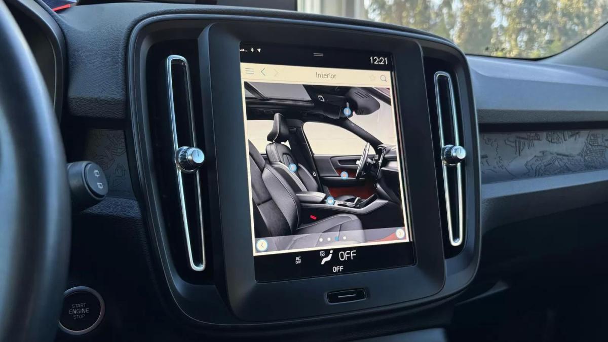 volvo-xc40-2022-gasolina-1477cc