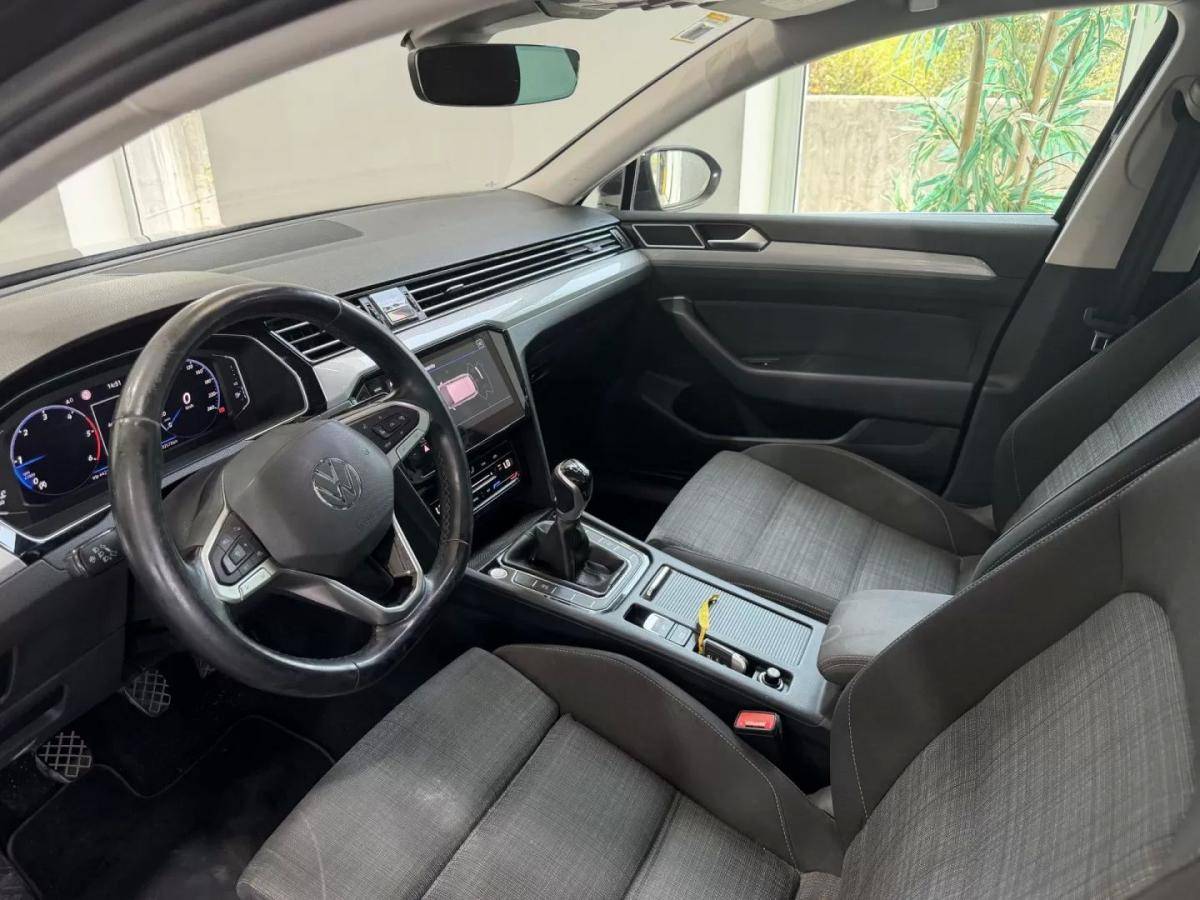 volkswagen-passat-variant-2020-diesel-1968cc