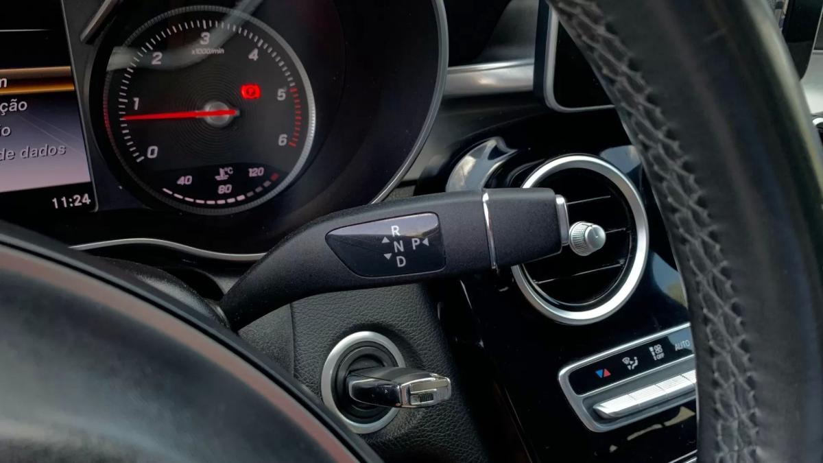 mercedes-benz-classe-c-2015-diesel-2143cc