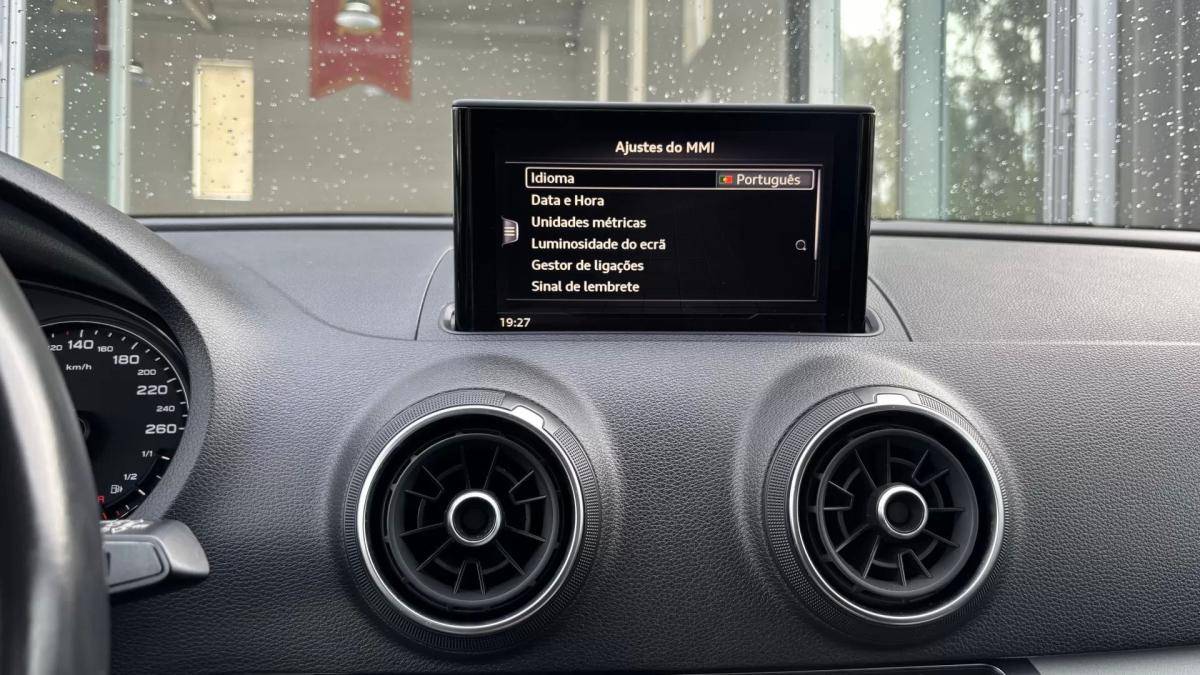 audi-a3-sportback-2018-diesel-1598cc