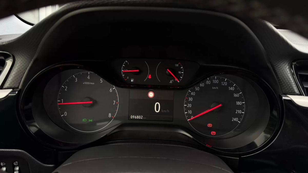 opel-corsa-2021-diesel-1499cc
