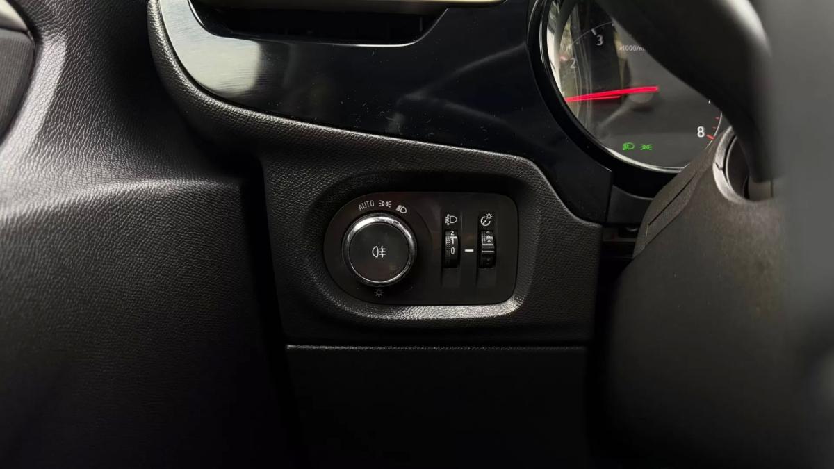 opel-corsa-2021-diesel-1499cc