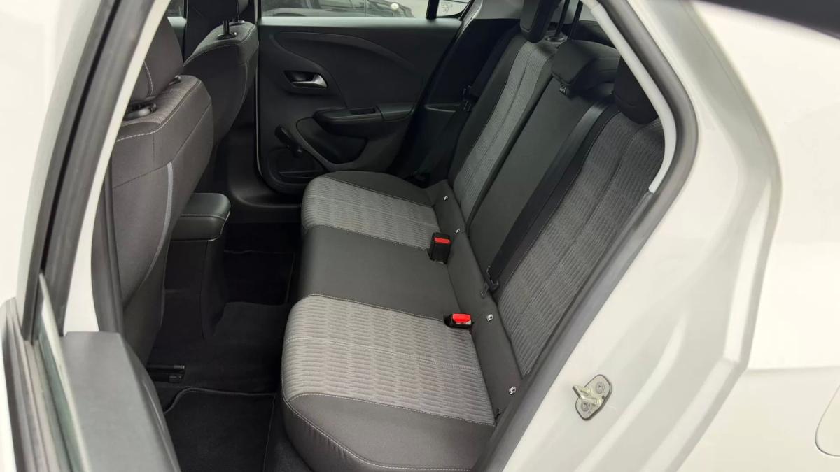 opel-corsa-2021-diesel-1499cc