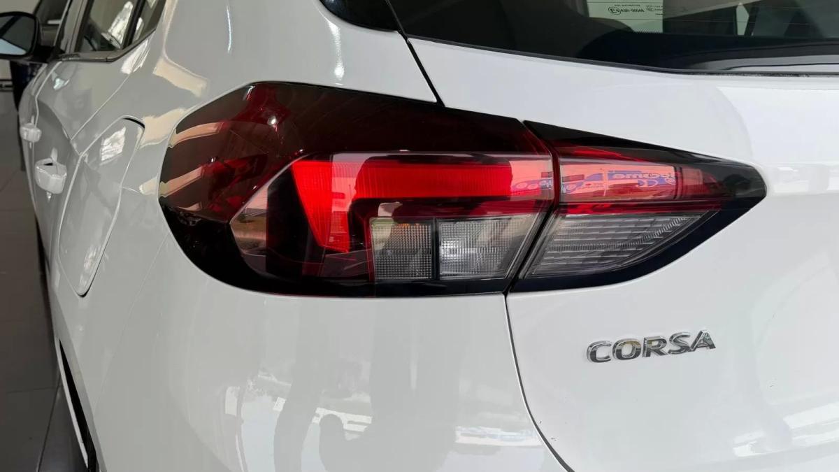 opel-corsa-2021-diesel-1499cc
