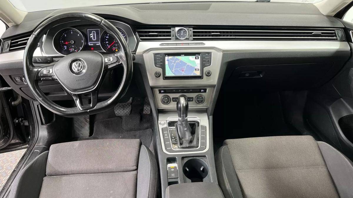 volkswagen-passat-variant-2017-diesel-1968cc
