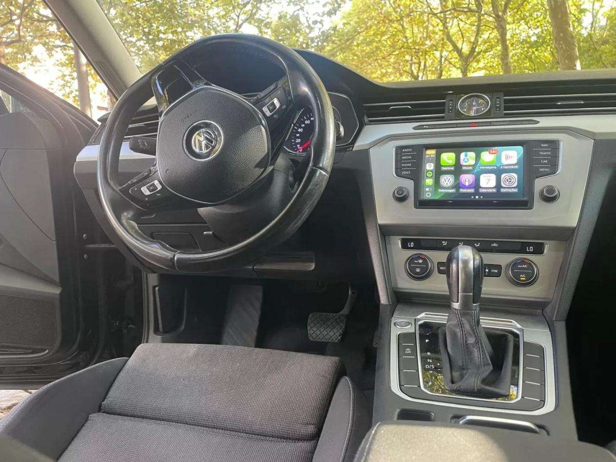 volkswagen-passat-variant-2017-diesel-1968cc