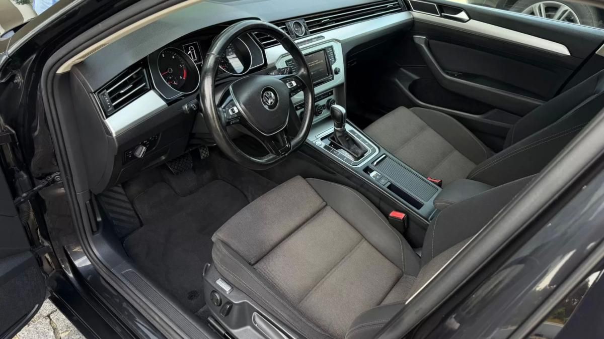 volkswagen-passat-variant-2017-diesel-1968cc