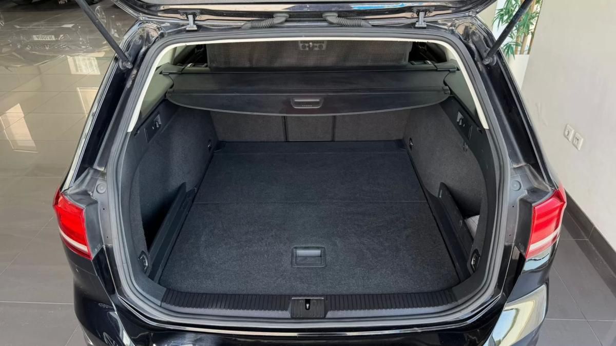 volkswagen-passat-variant-2017-diesel-1968cc