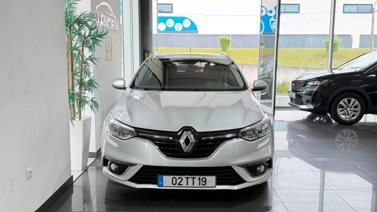 renault-megane-sport-tourer-2017-diesel-1461cc